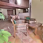 Mas Des Esclots Апартаменты Ним