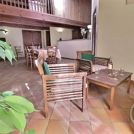 Mas Des Esclots Apartment Nimes